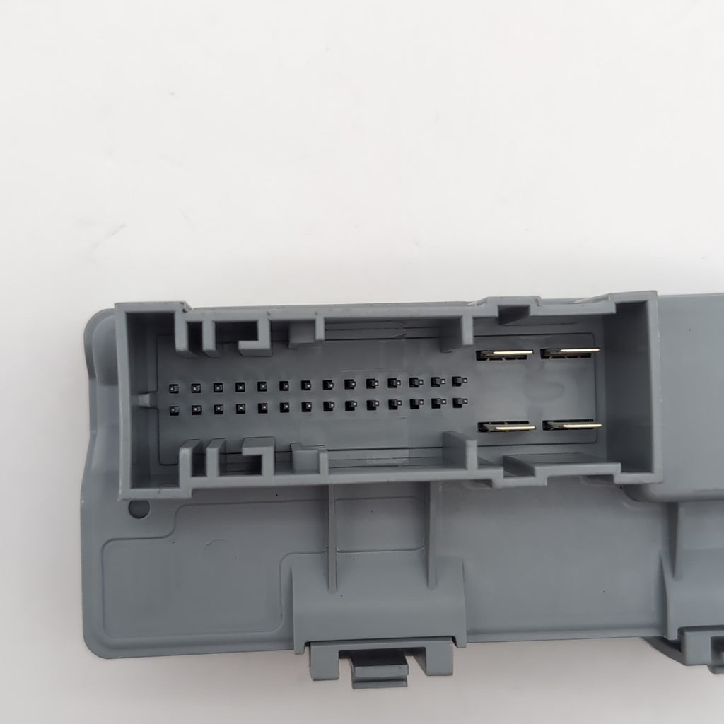 2022 - 2026 BMW X1 X2 Mini Cooper Countryman Power Distribution Box LIN Module