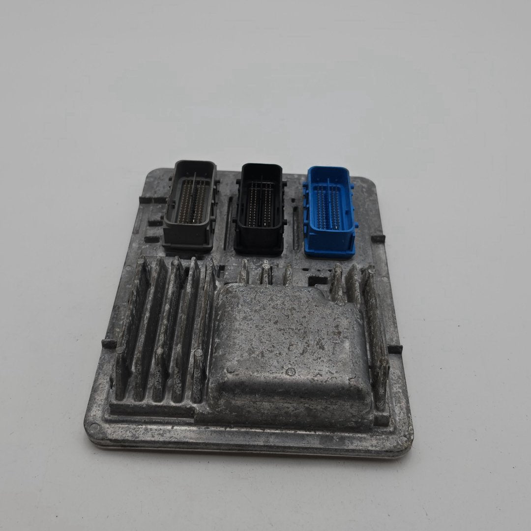 2017 - 2019 GMC Terrain 2.0L AWD Engine Computer Control Module ECU E80 12697838