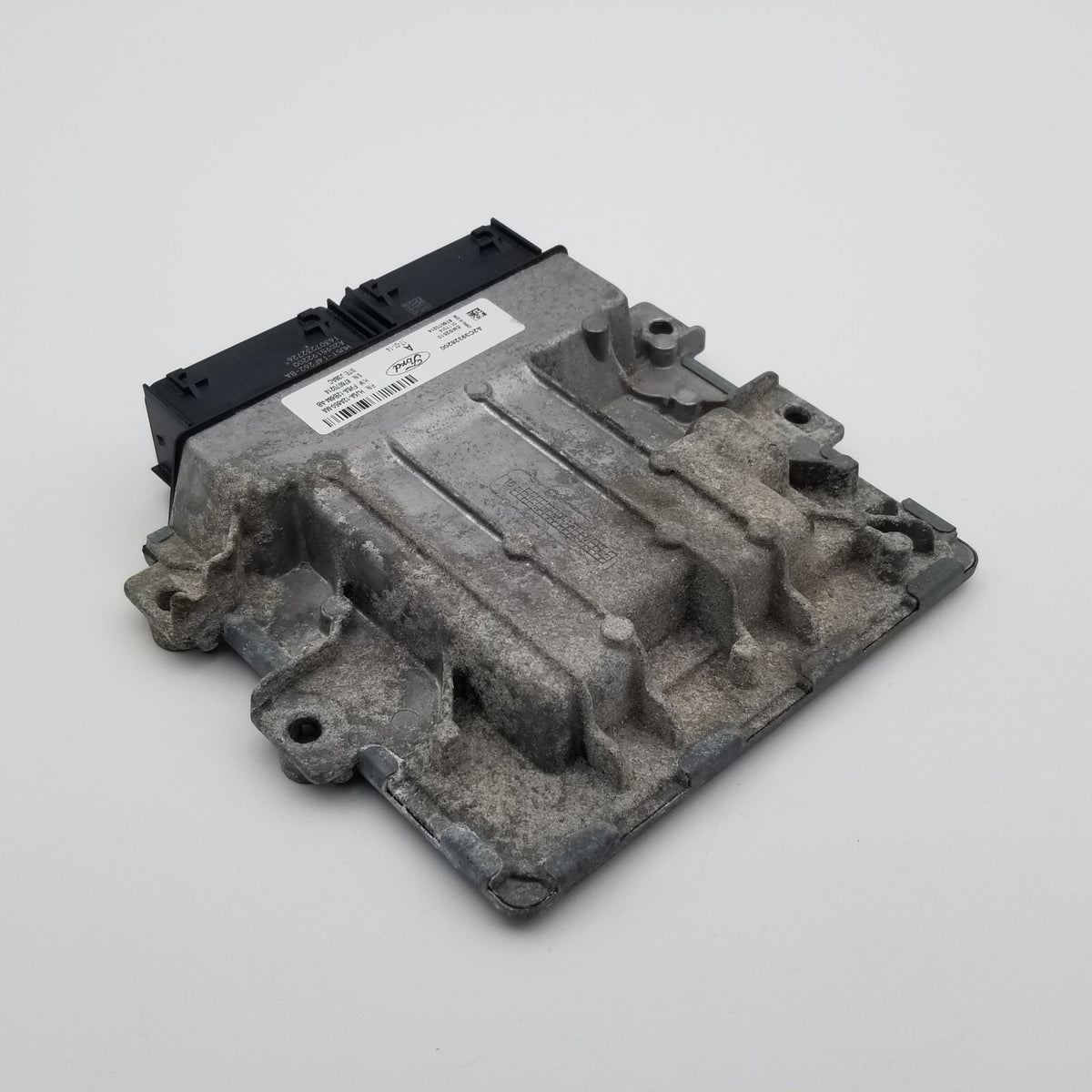2017 2018 2019 Ford Escape HJ5A-12A650-MA Engine Control Module Unit Ecm
