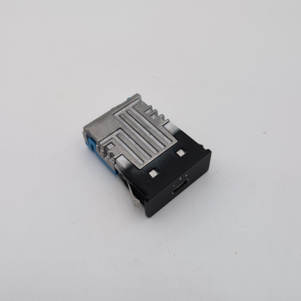 2019 - 2026 BMW G20 G21 G22 G26 G15 G30 G42 X3 Single USB Socket Port 5B51C70