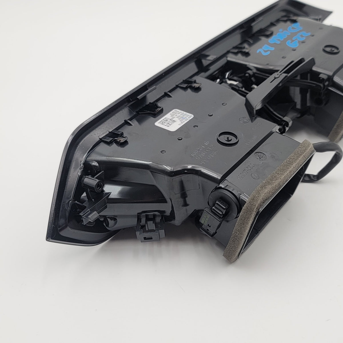 2022 2023 2024 BMW i4 430i 330i M440i Center AC Heater Air Vent OEM 5A04CE2