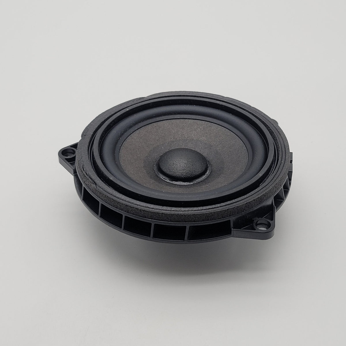 2019 - 2026 BMW G20 G22 G80 G82 Harman Kardon Door Midrange Speaker 2622854