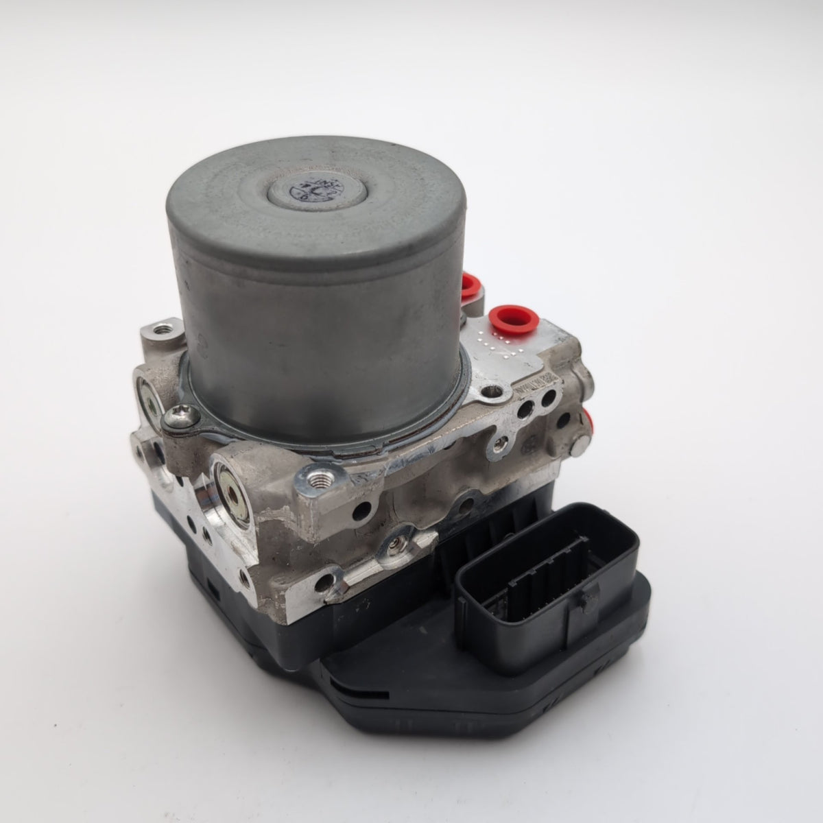 2020 - 2024 Infiniti Q50 ABS Anti Lock Brake Pump Control Unit 476606HA1A