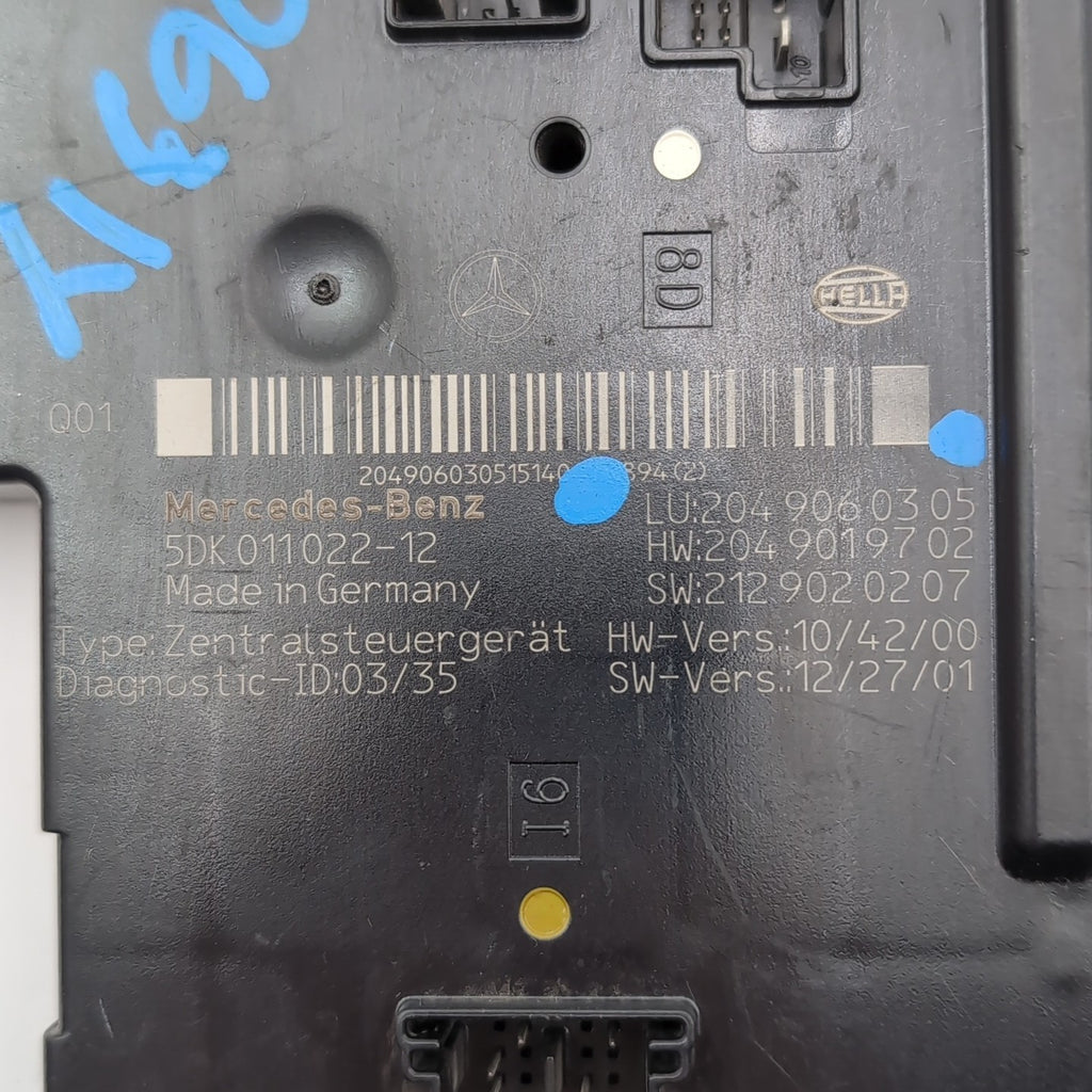 2012 2013 2014 Mercedes W204 C250 SAM Module Relay Fuse Box OEM