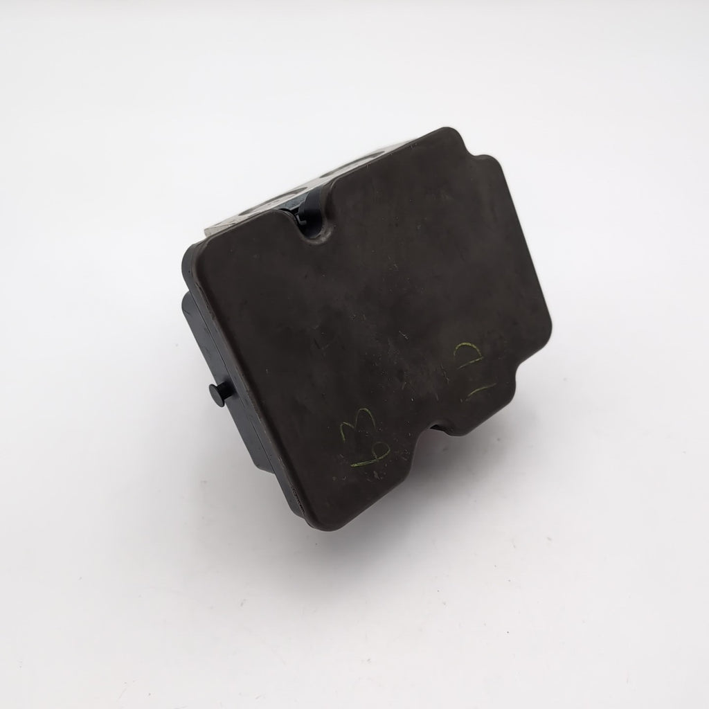 2017 Nissan Rogue Sport 2.0L ABS Anti Lock Brake Pump Control Unit 47660-6MD4A