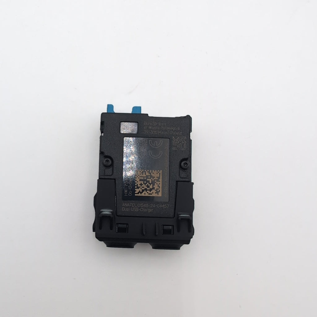 2025 2026 BMW 540i 530i 550e i5 M5 X3 G45 Dual Socket USB Port 5B51C73