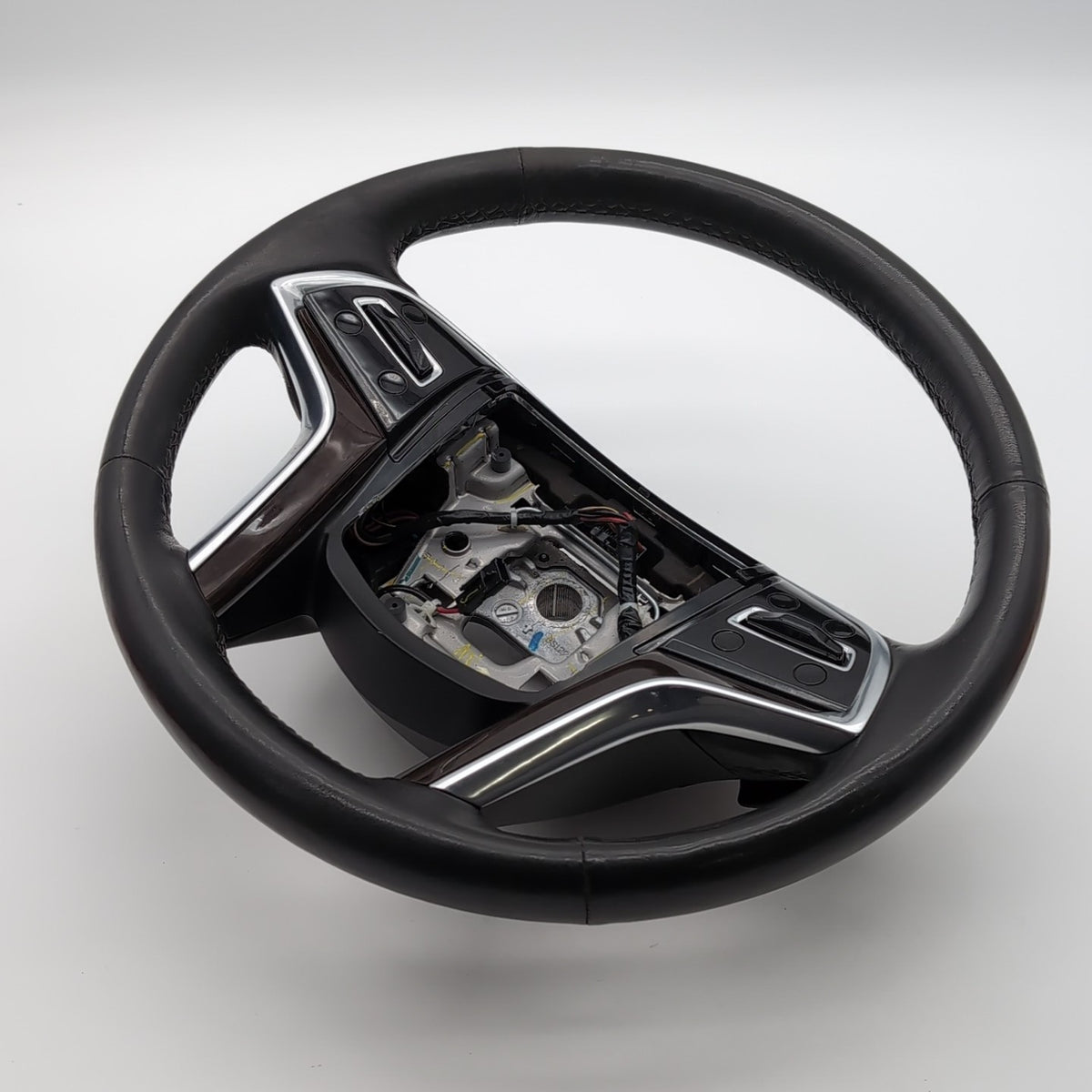 2013 2014 2015 Cadillac XTS Steering Wheel Assembly 23194628