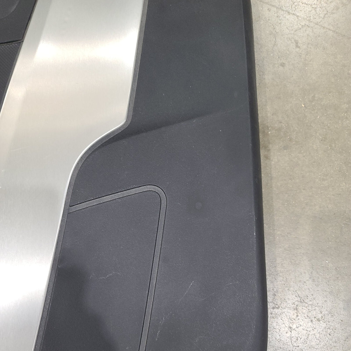 Fits Mercedes Benz E Class W212 Engine Cover A6420102811 Oem