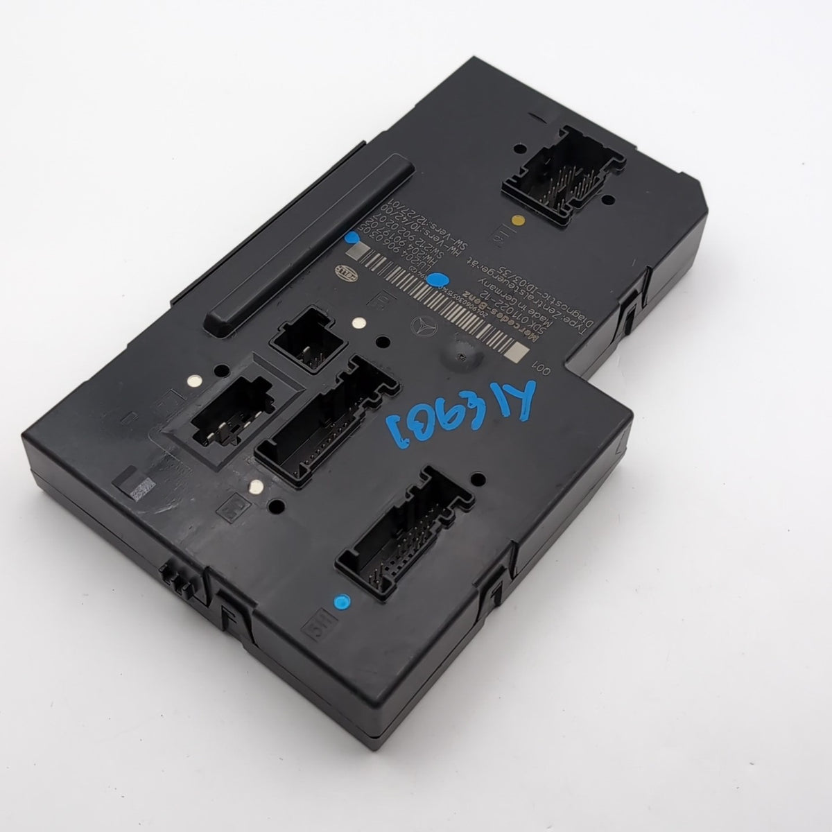 2012 2013 2014 Mercedes W204 C250 SAM Module Relay Fuse Box OEM