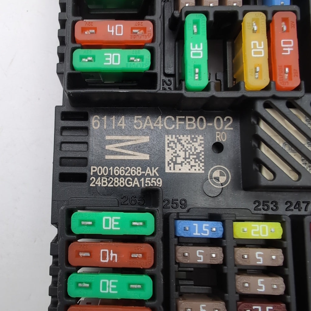2024 2025 BMW 430i 330i 230I G42 G20 REAR POWER DISTRIBUTION FUSE Box 5A4CFB0