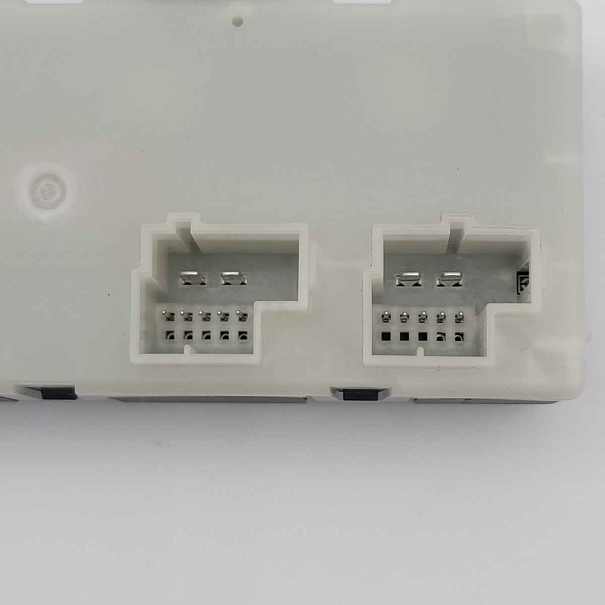 2018- 2025 BMW OEM REAR HATCH/ DECK LID CONTROL MODULE 5A19DB2