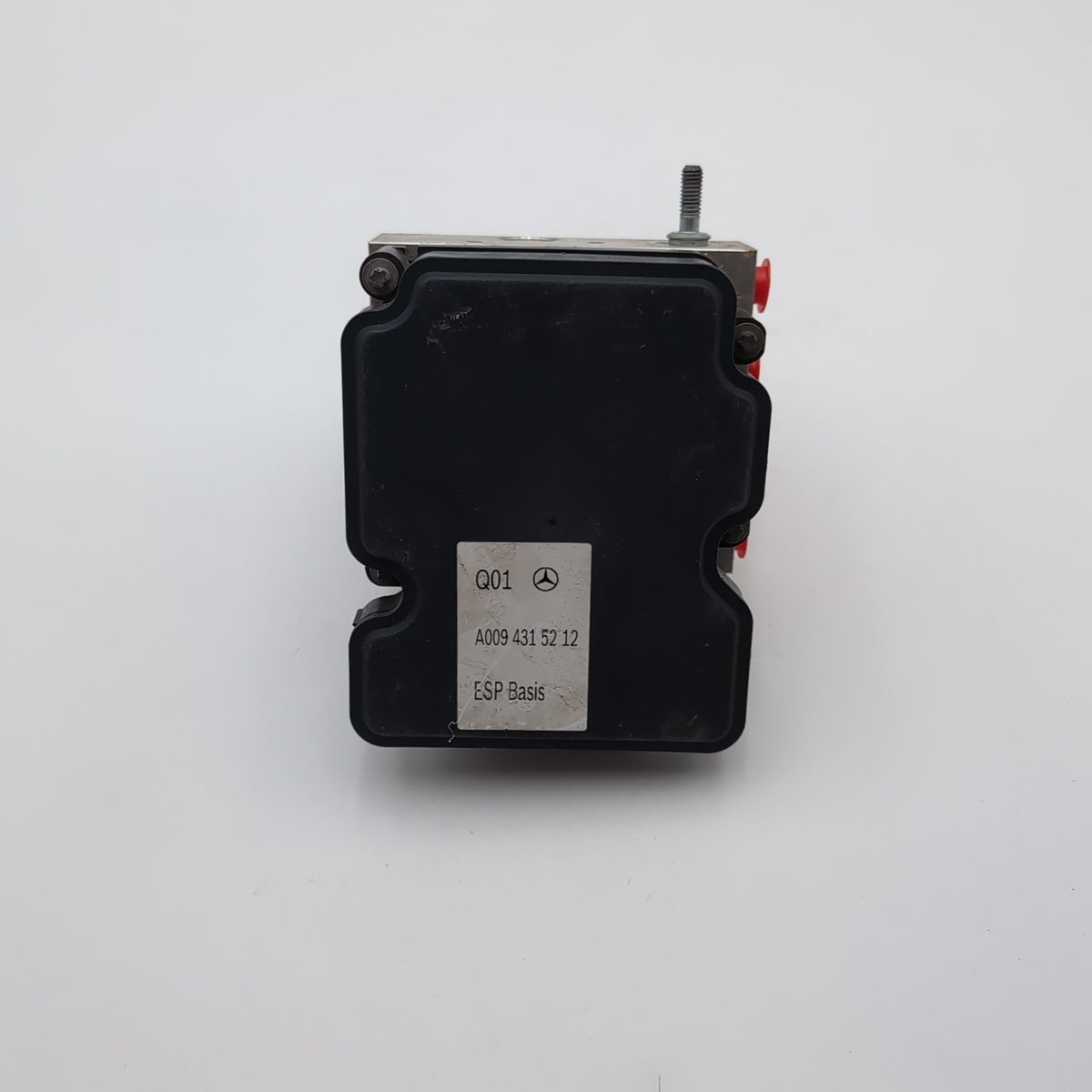 2014 2015 Mercedes CLA250 W117 ABS 2.0L Anti-Lock Brake Pump A0094315212