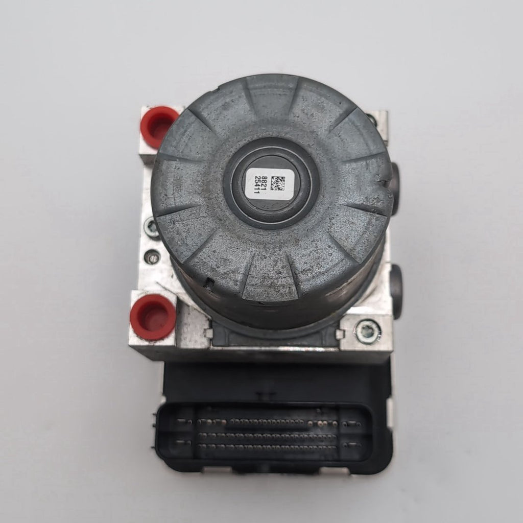 2020 2021 2022 2023 Mazda CX30 2.5L ABS Anti Lock Brake Pump DGJ1437A0