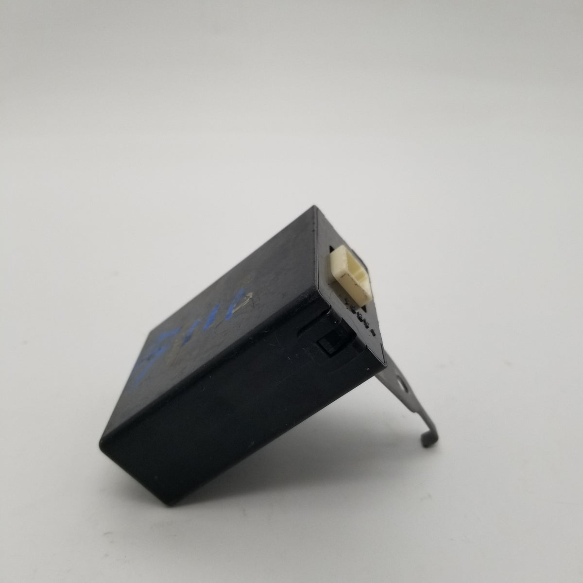 2015 2016 2017 Toyota Camry Vehicle Approaching Alert Sound Module 86572-33060