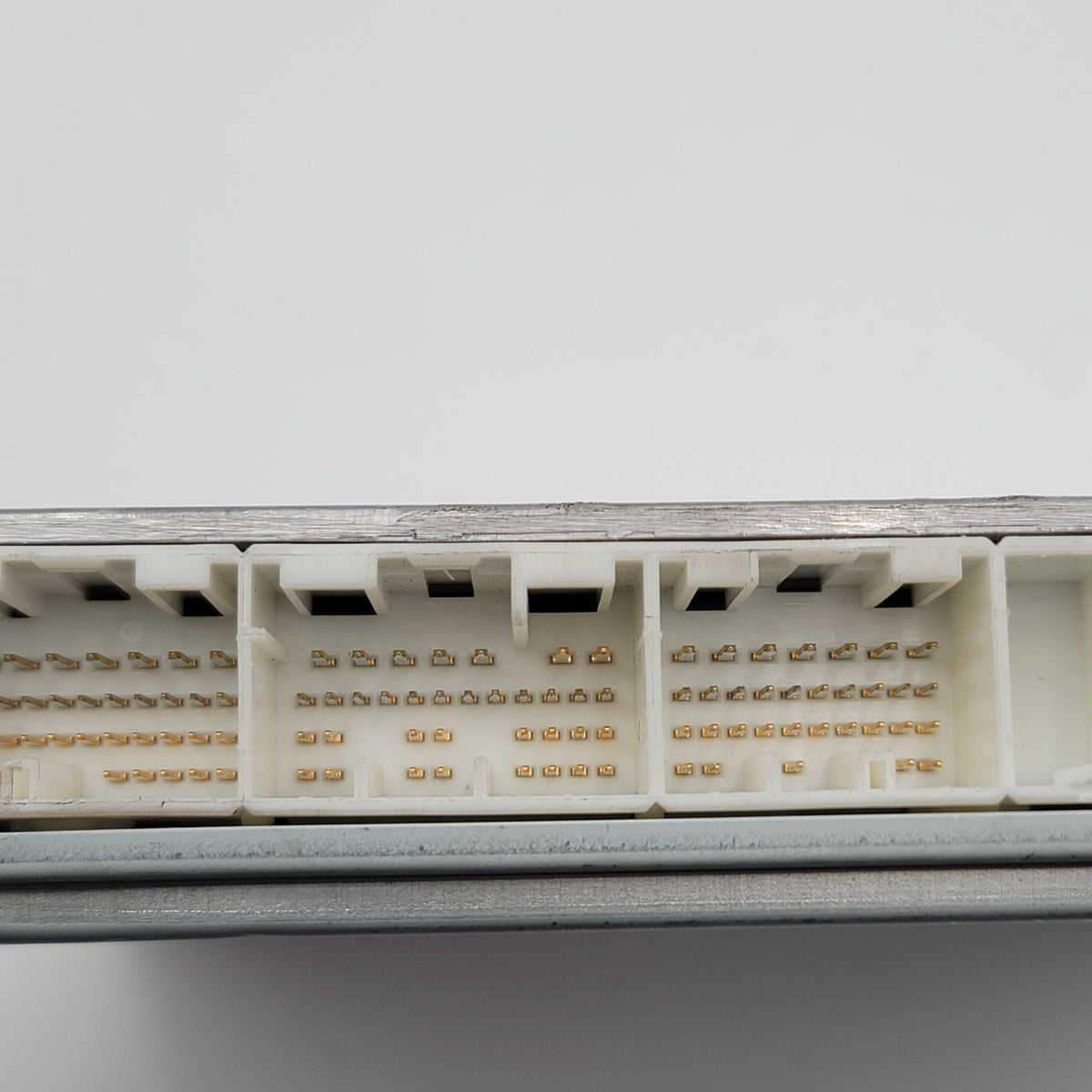2004 Lexus ES330 ECU ECM COMPUTER 89661-33A41 898707