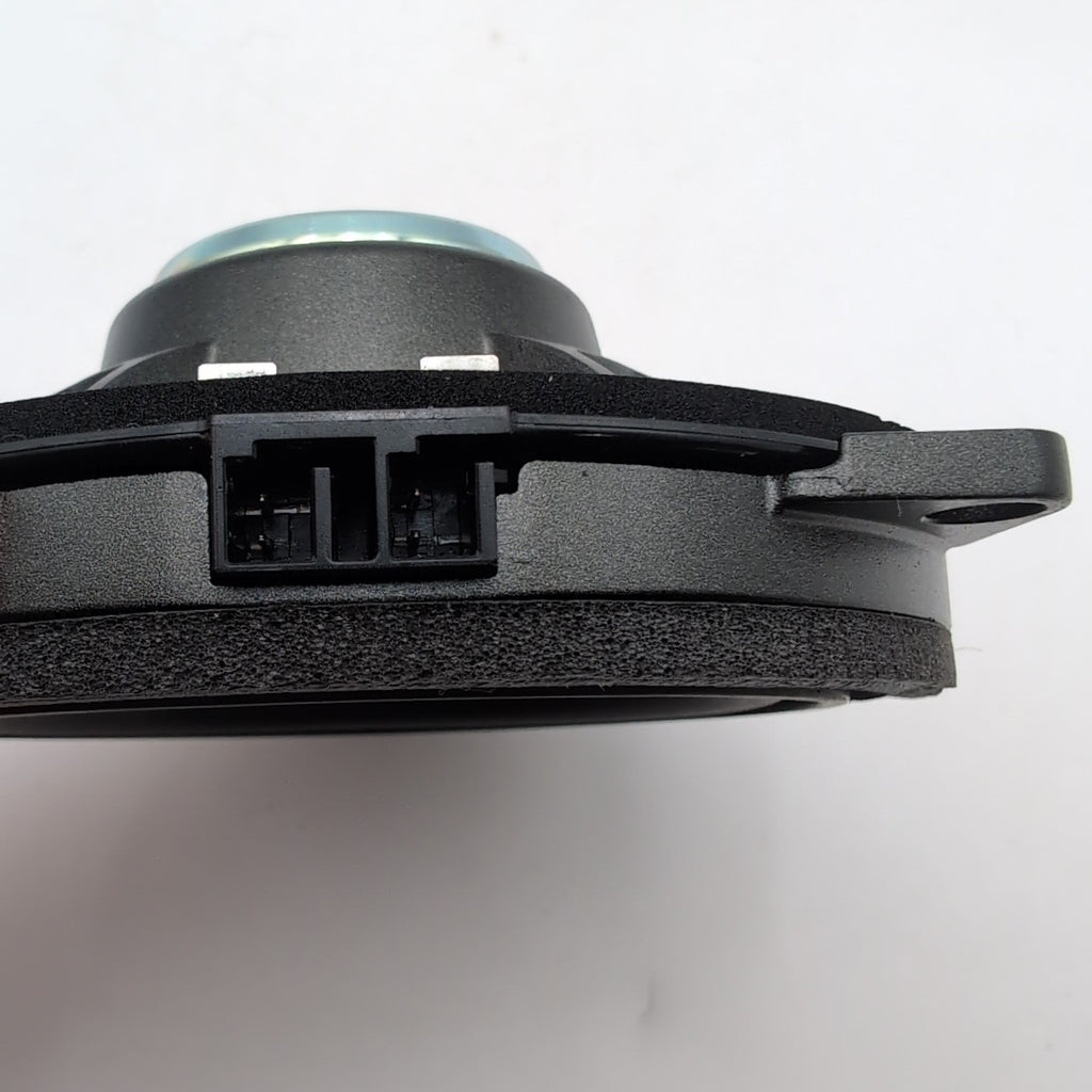 2022 - 2025 BMW i7 XM Bowers Wilkins Alev 4 High End Mid Range Speaker 5A12120