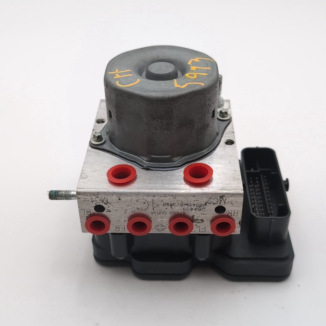2018 Nissan Rogue 2.5L ABS Anti Lock Brake Pump Control Unit 476605HR1A