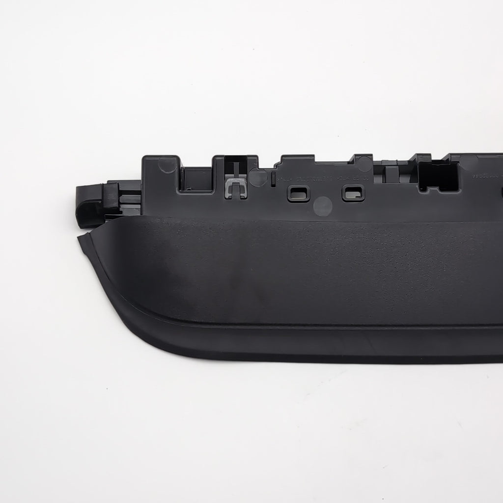 2021 - 2025 BMW M440i 430i G26 Rear High Mounted Third 3rd Brake Light 7477630