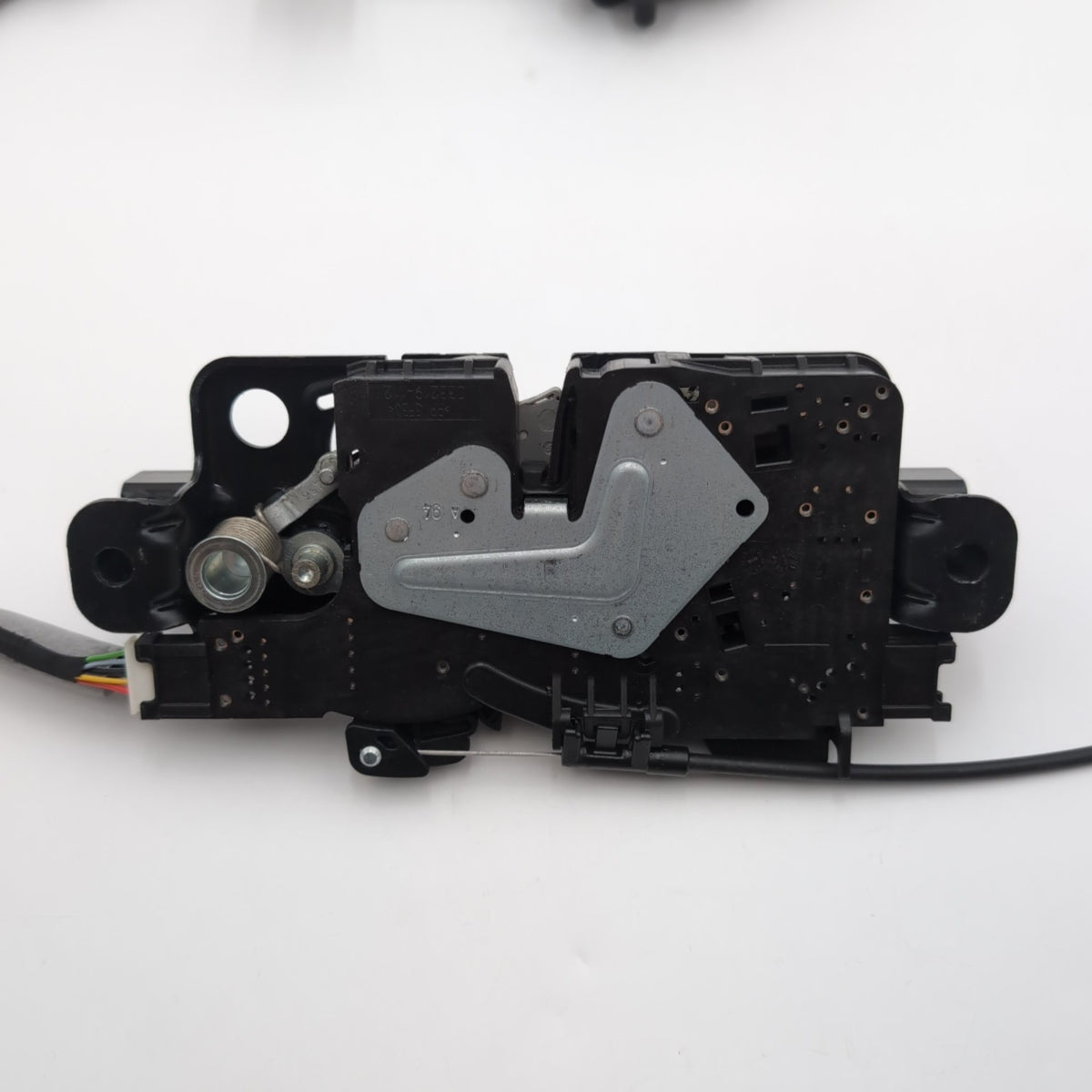 2019 - 2025 BMW 430i M440i G26 Trunk Lid Latch Actuator Assembly 9463391 7430626