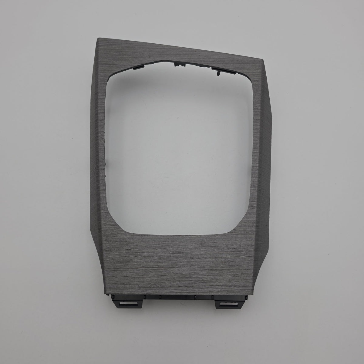 2024 - 2026 BMW 330i G20 G22 G26 Center Console Fineline Open Pore Wood Trim