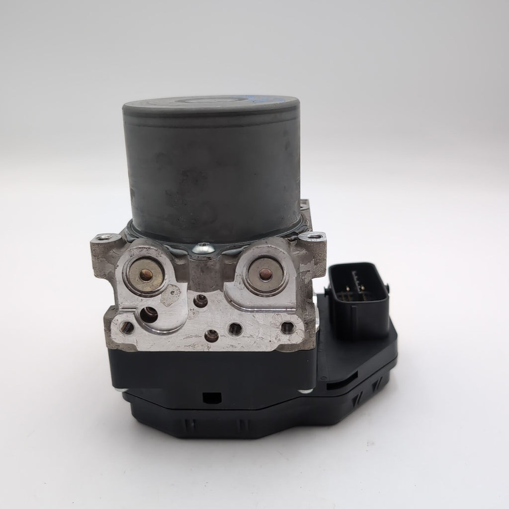 2015 Lexus RC350 ABS Anti Lock Brake Pump Control Unit OEM 44540-24020