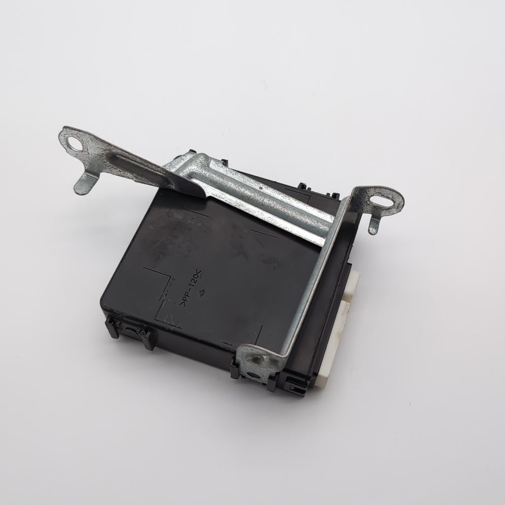 2003- 2009 Lexus GX470 Multiplex Network Body Control Module 89226-60030
