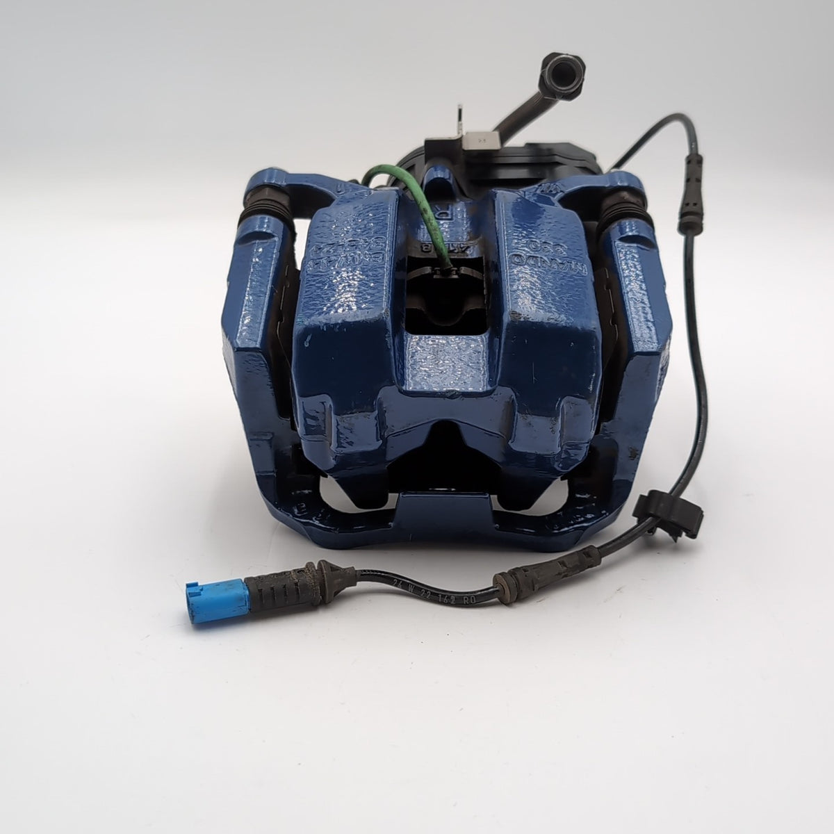 2024 2025 BMW 440i G20 G22 G29 Rear Right Brake Caliper Blue 8842568
