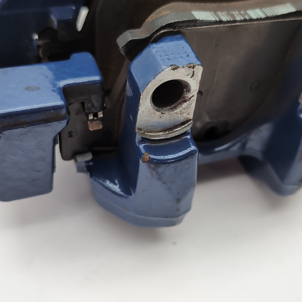 2025 BMW 550E Rear Left Brake Caliper Blue OEM 8834275