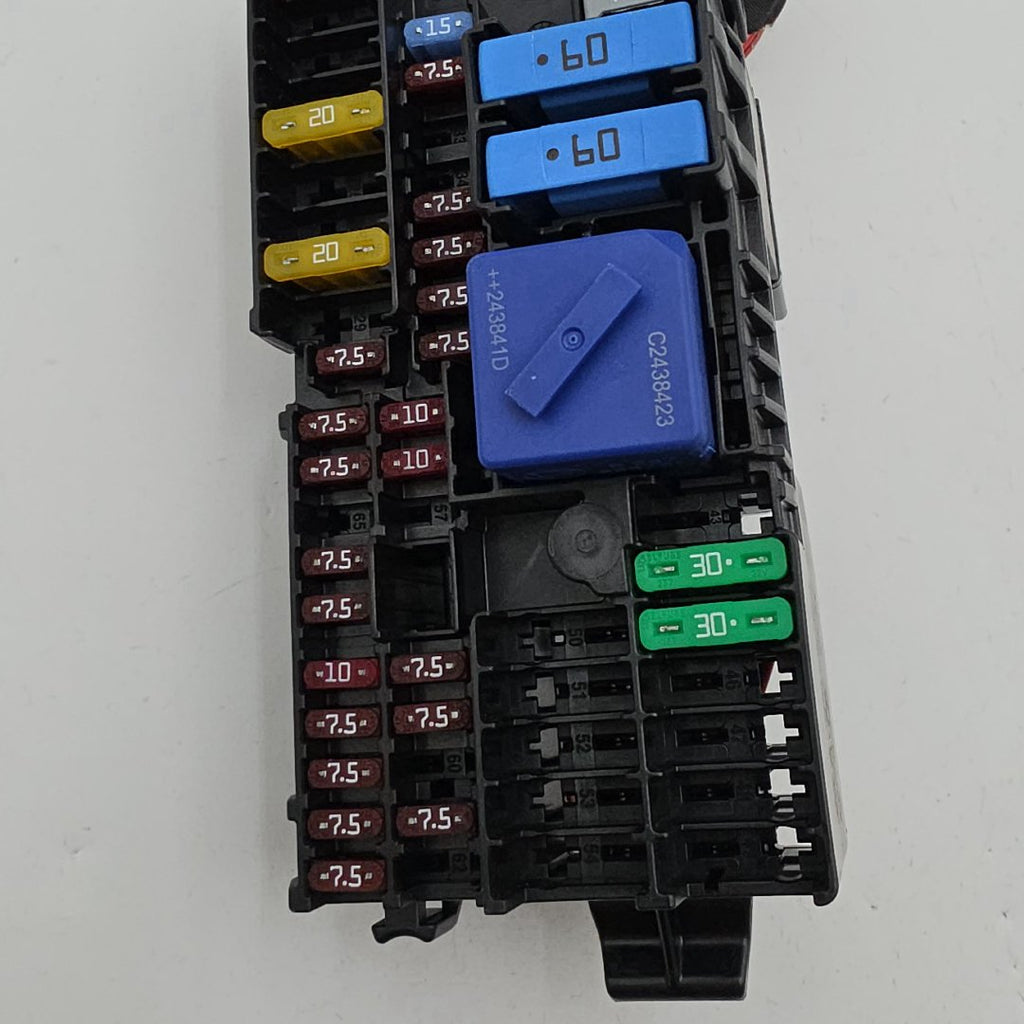 2023 - 2026 BMW 530i G60 G45 G70 G90 Right Power Distribution Fuse Box 5A039C3
