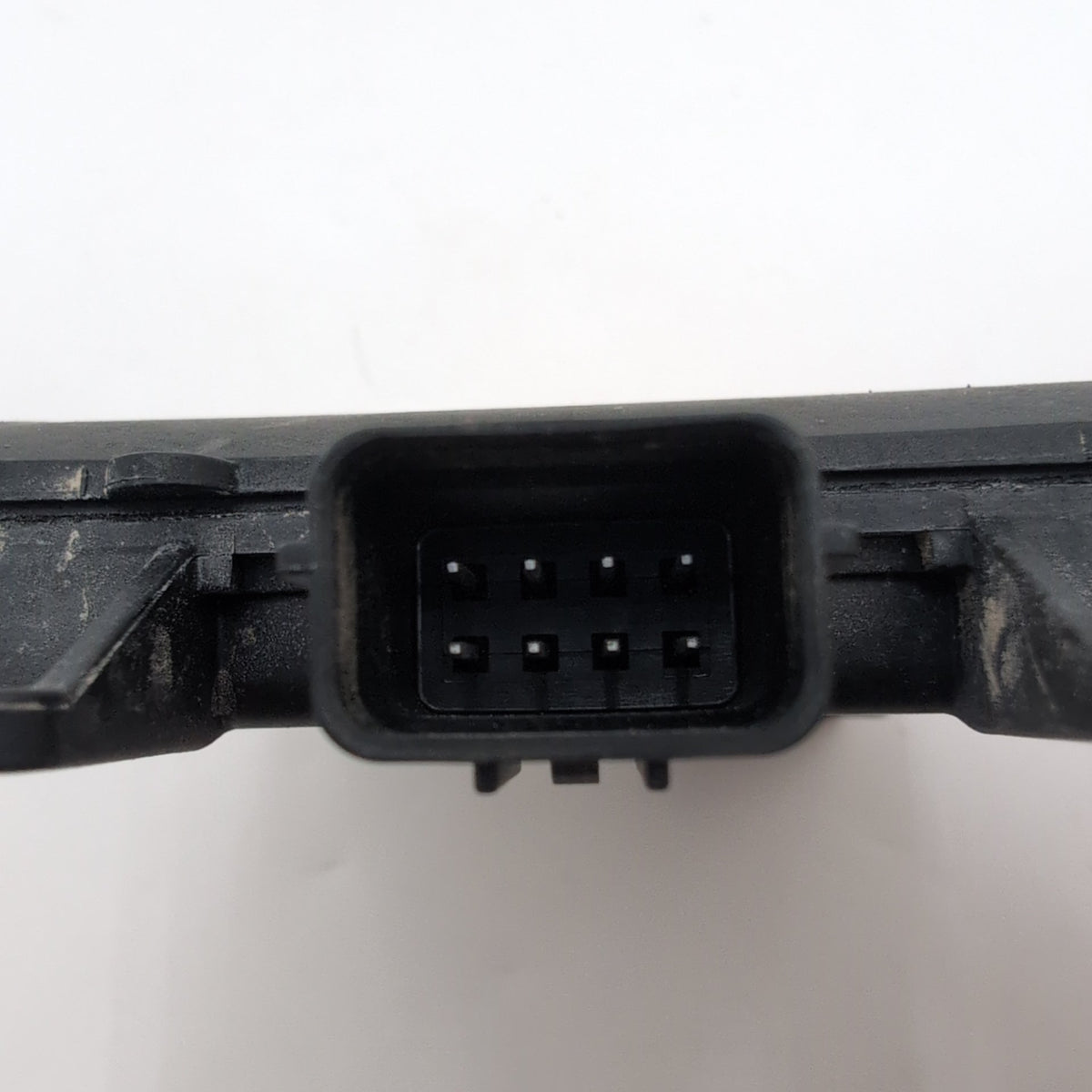 2021 - 2024 Kia Forte LH Master Rear Left Blind Spot Radar Sensor 99140-M6600