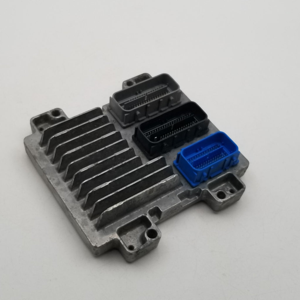 2012 Silverado 2500 Engine Computer 4X4 Module 6.0l ECU P/N 12658390