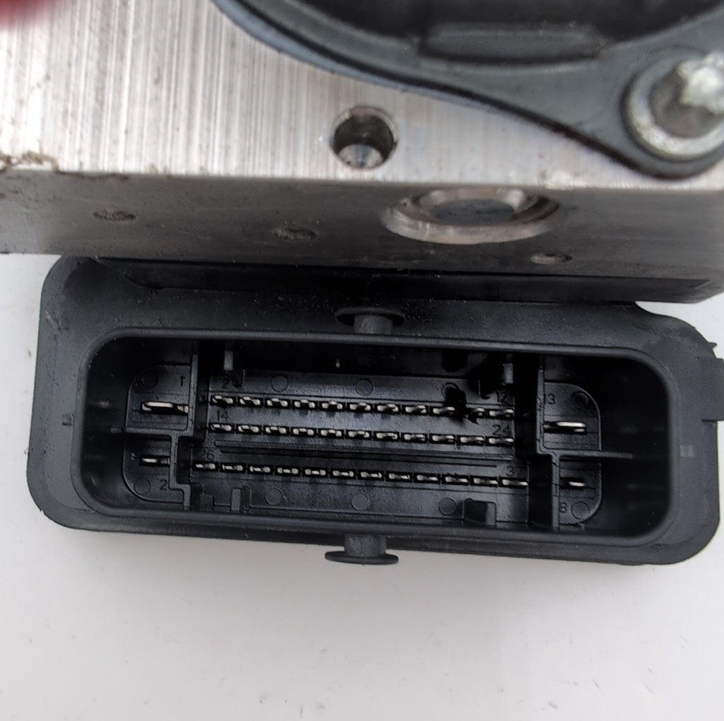 2019 2020 Nissan Rogue 2.5L ABS Anti Lock Brake Pump Control Unit 476607FL2A