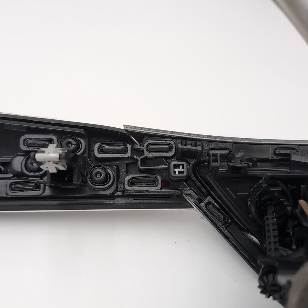 2025 2026 BMW G42 G20 G22 Center Dash Air Vent Assembly Trim Aluminum Rhombicle