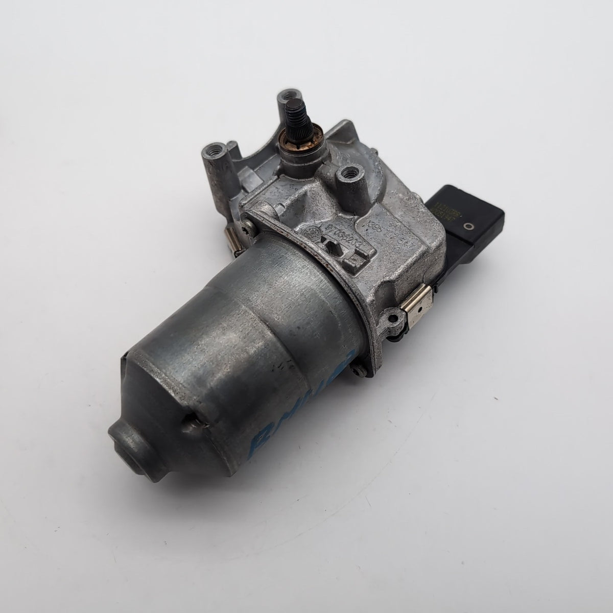 2021- 2025 BMW X1 X2 X3 M35 Front Windshield Wiper Motor OEM 0390243671