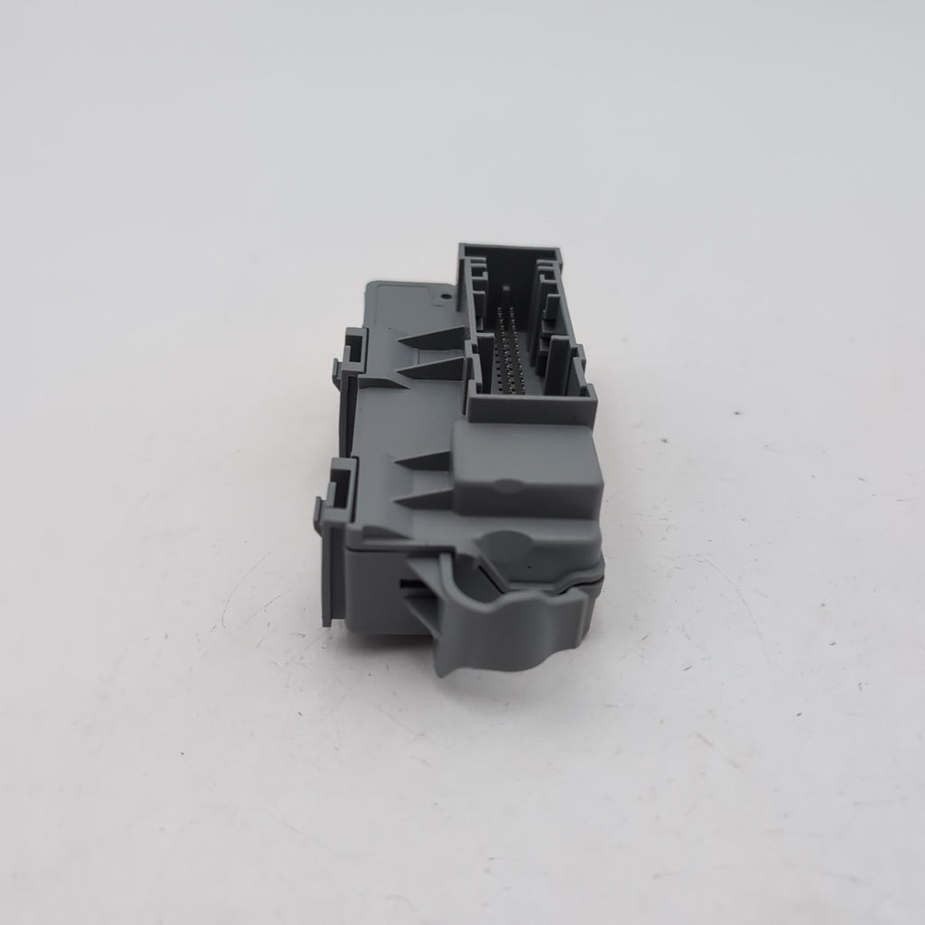 2022 - 2026 BMW X1 X2 Mini Cooper Countryman Power Distribution Box LIN Module