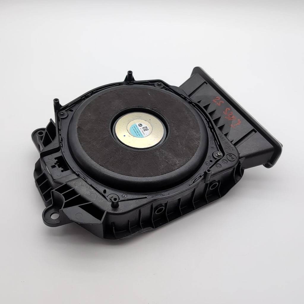 2024 2025 2026 BMW 530i 540i G60 Right Subwoofer Speaker 5A5AF88