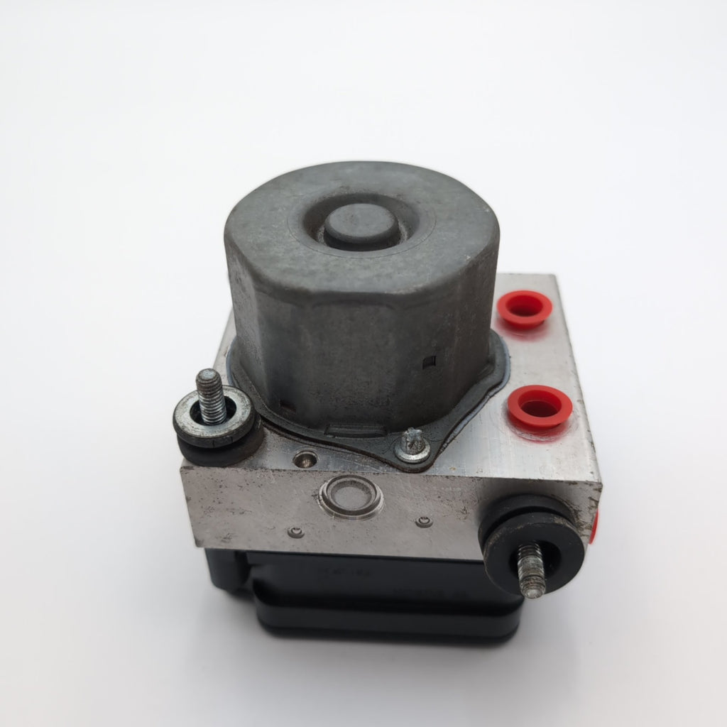 2016 - 2019 Nissan Sentra 1.8L ABS Anti Lock Brake Pump 476604FU0C