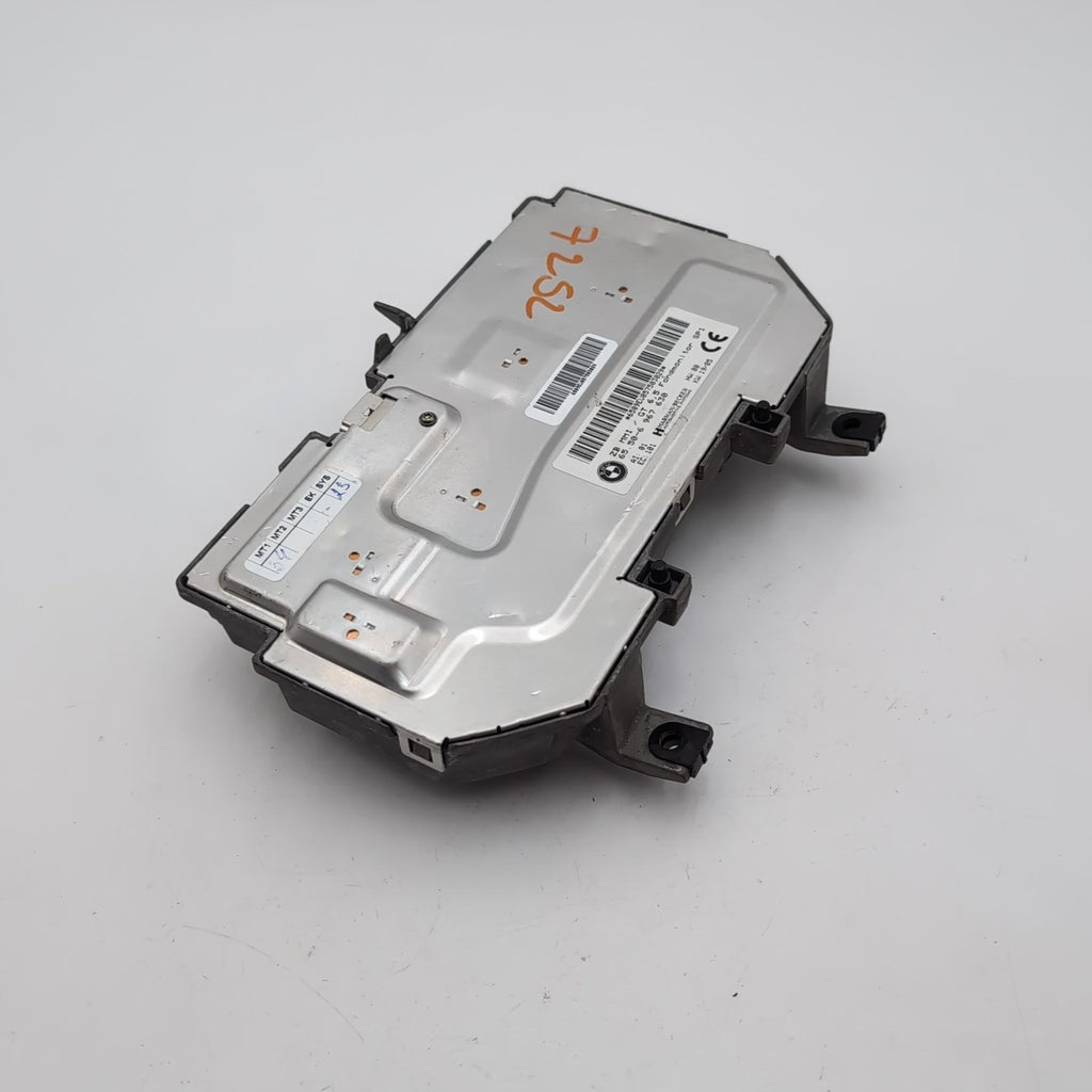 2006 BMW 750i 750Li Rear Compartment Monitor Control Module 6967630