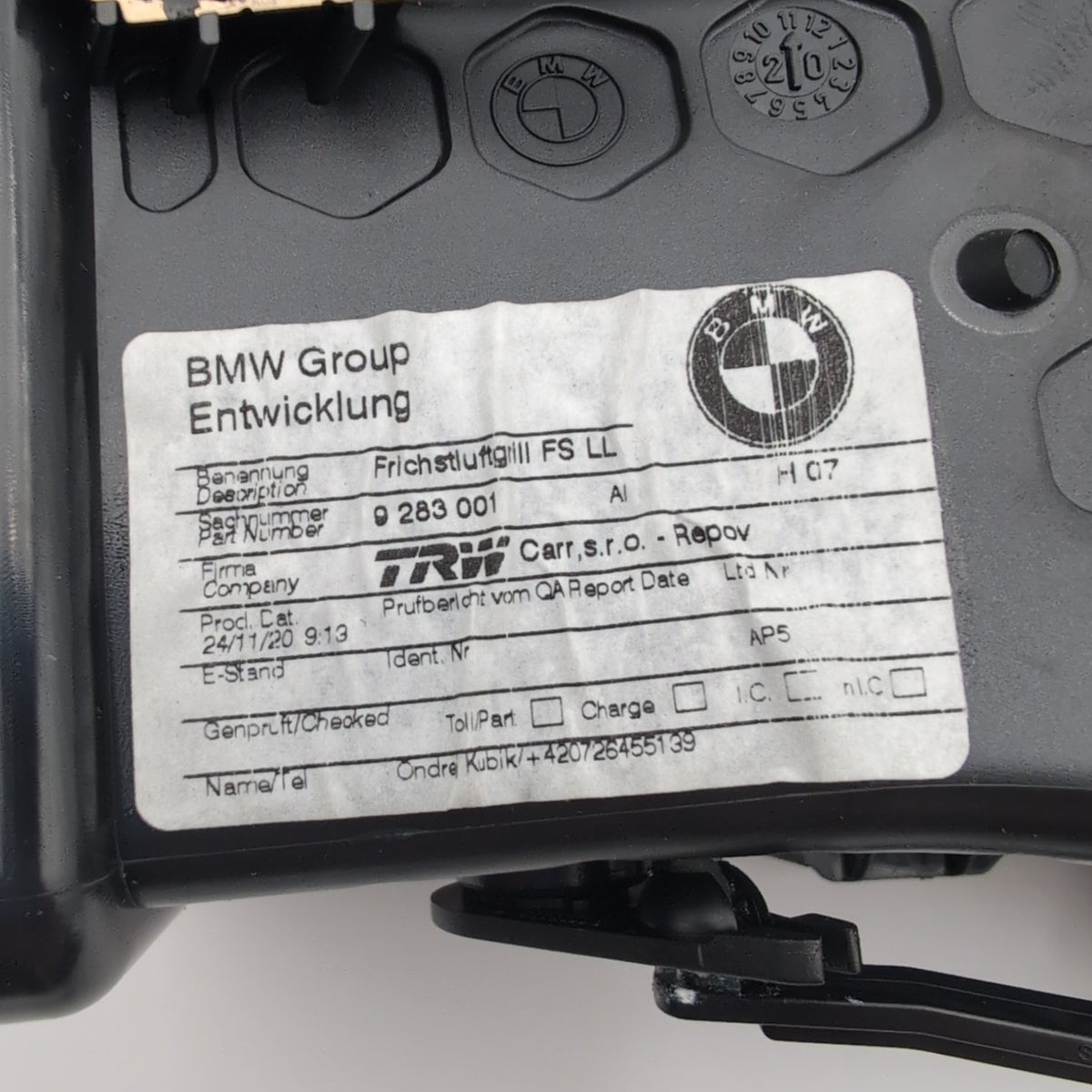 2014 - 2021 BMW i3 i3s I01 Front Left Driver Side Dashboard AC Air Vent 9283001