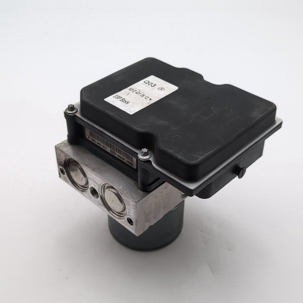 2012 - 2016 Mercedes W212 E350 ABS Anti Lock Brake Pump A2124313512