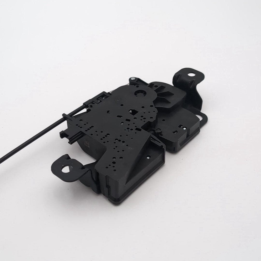 2019 - 2025 BMW 330xi G20 G22 G80 G82 Trunk Liftgate Lock Latch Striker 7383283