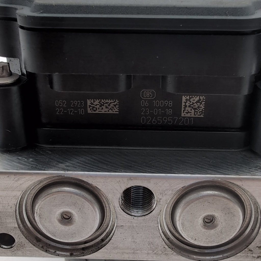 2019- 2024 Mercedes-Benz Sprinter 1500 ABS Anti Lock Brake Pump A9079007806