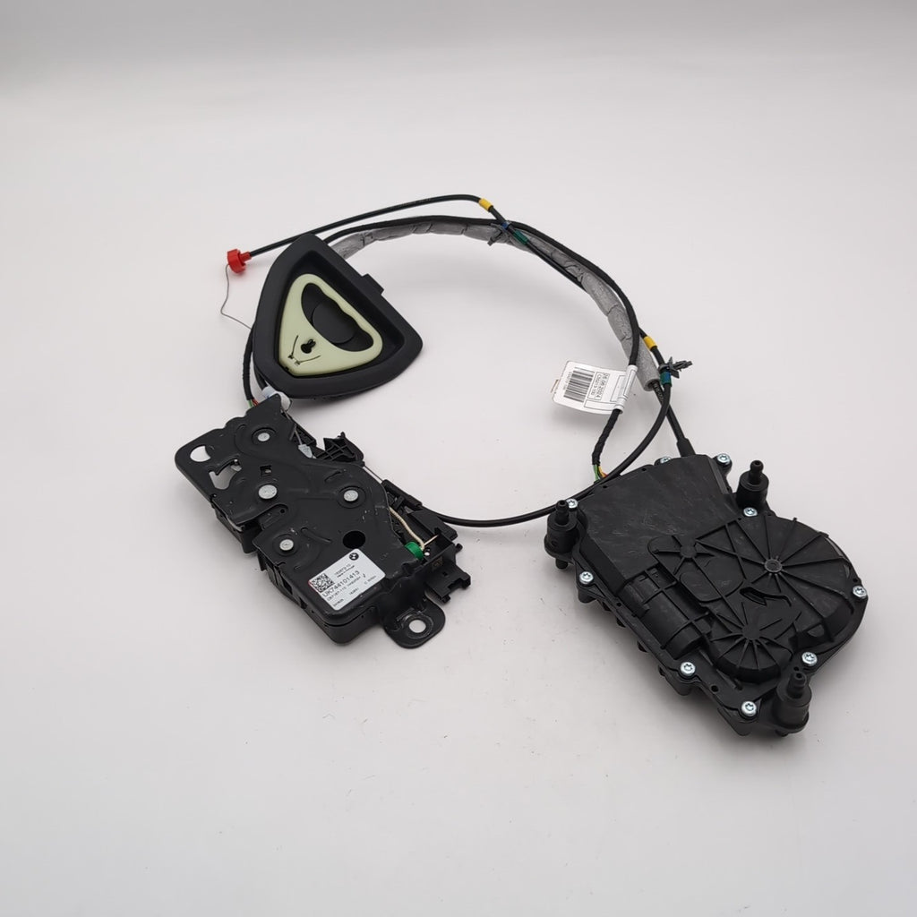 2021- 2024 BMW X3 M4 M3 G80 G83 G82 Rear Trunk Lid Actuator Latch Lock Assembly