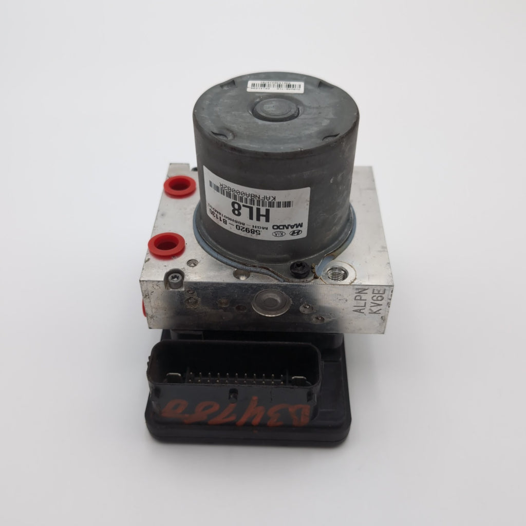 2015 2016 Hyundai Genesis 5.0L ABS Anti Lock Brake Pump 58920-B1130