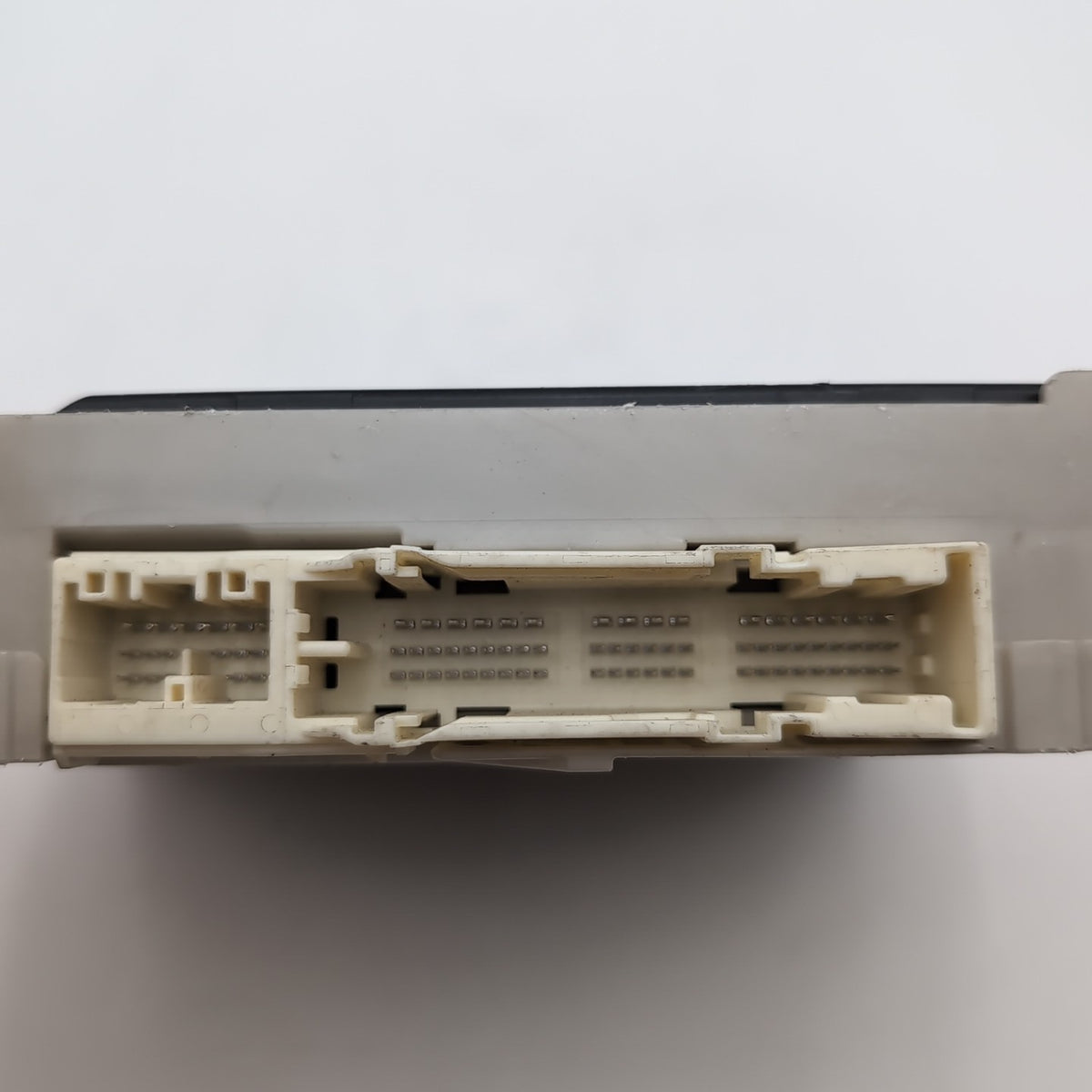 2014 2015 LEXUS GS350 Fuse Box Multiplex Body Junction Box 82730-30L50-A