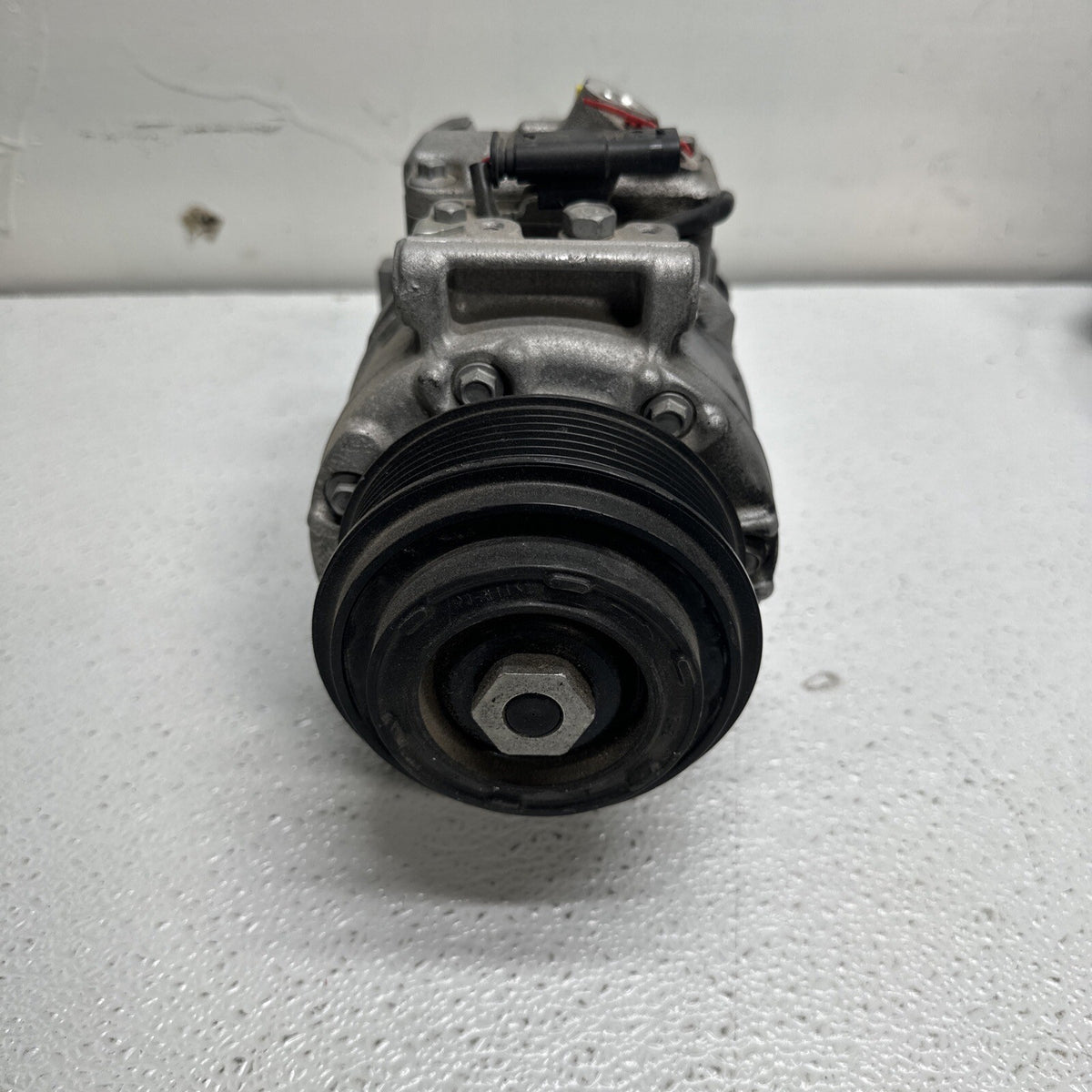 16-20 Mercedes W222 S600 S65 AMG A/C Air Conditioning Compressor A0008306902 OEM