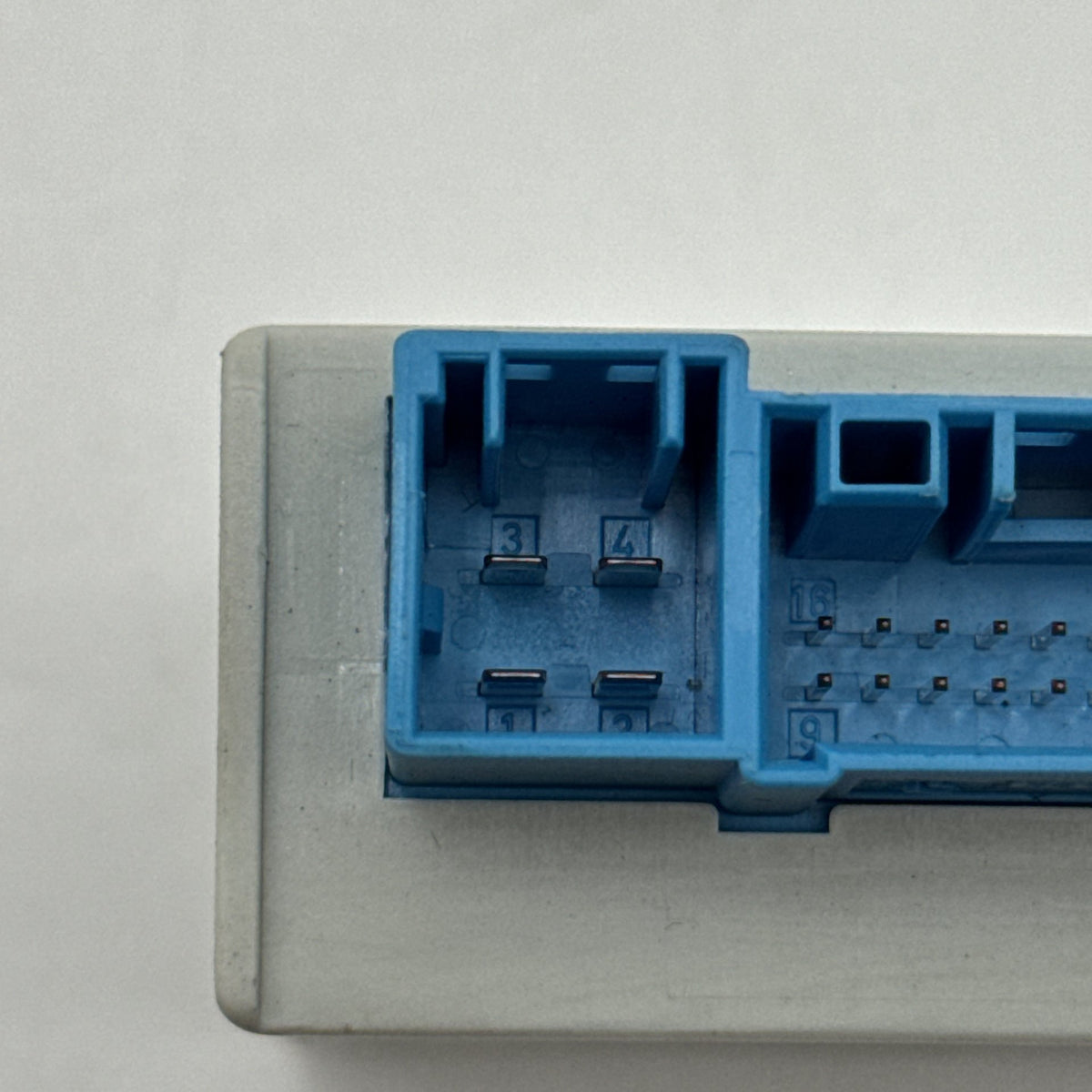 2014 - 2021 BMW i3S I01 Hybrid Fuel Pump Control Module 5A08530