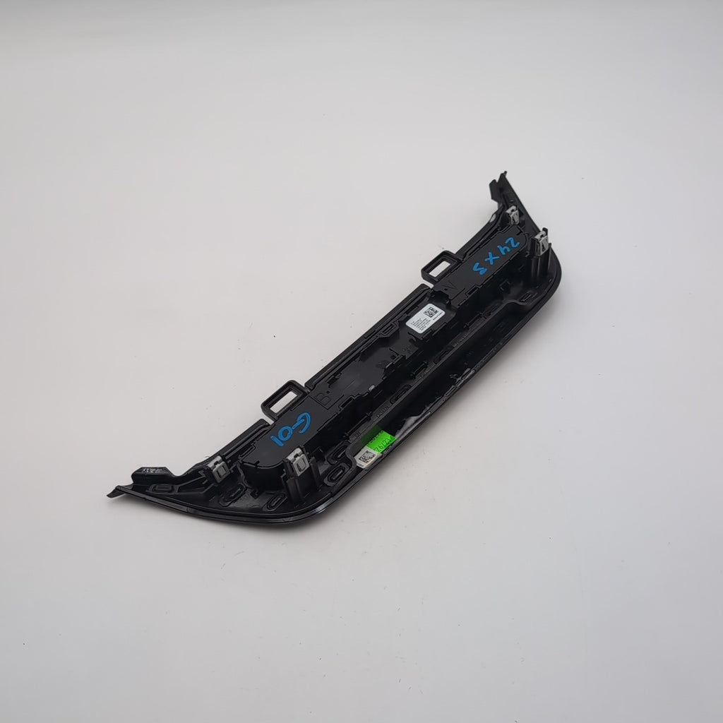 2021 2022 2023 BMW G02 G01 X3 X4 CD PLAYER HEAD UNIT RADIO FACE SWITCH COVER OEM
