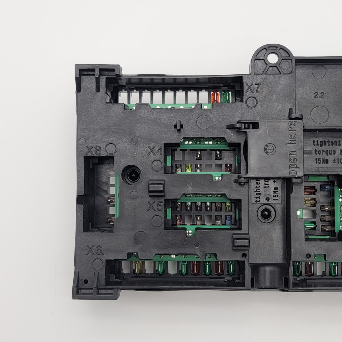 2024 BMW 330i 230I G42 G20 REAR POWER DISTRIBUTION FUSE Box 6114 5A4CFB0 - 02
