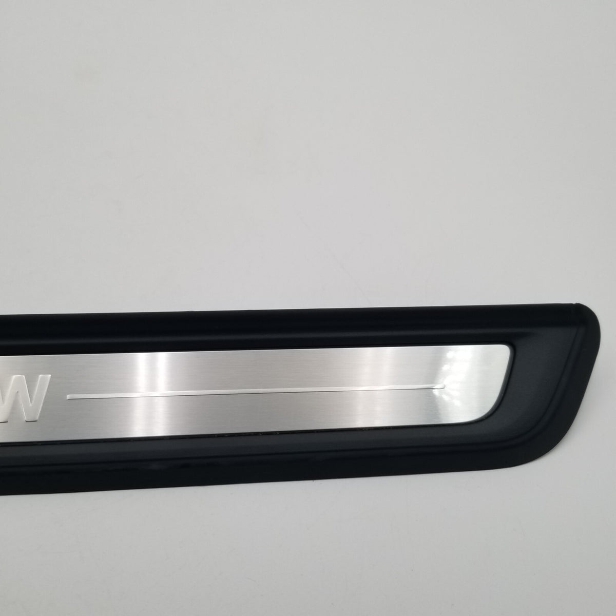 2019 - 2025 BMW G20 G21 G26 Front Left Right Door Trim Molding Sill Set 7407387